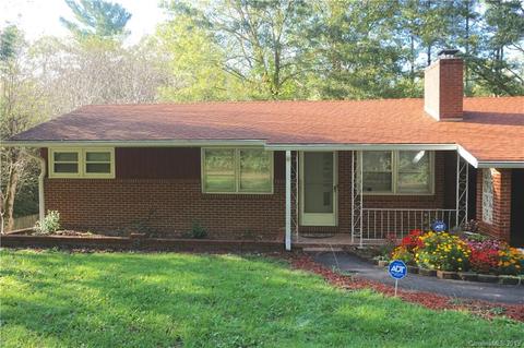 96 Laurel Ave, Spruce Pine, NC 28777 photo 2