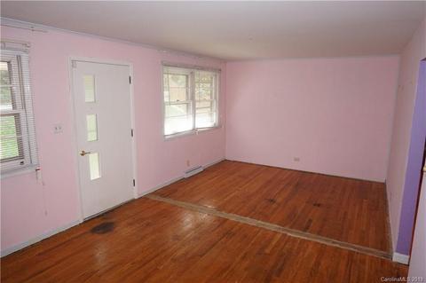 96 Laurel Ave, Spruce Pine, NC 28777 photo 7