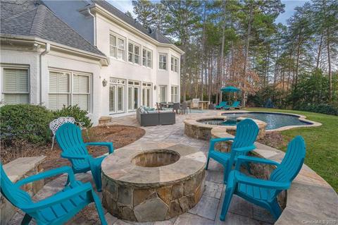 16716 Yardarm Ln, Cornelius, NC 28031 photo 2