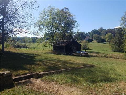 106 Knight Dr, Clyde, NC 28721 photo 9