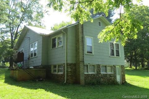 106 Knight Dr, Clyde, NC 28721 photo 4