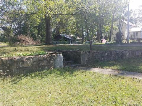 106 Knight Dr, Clyde, NC 28721 photo 7
