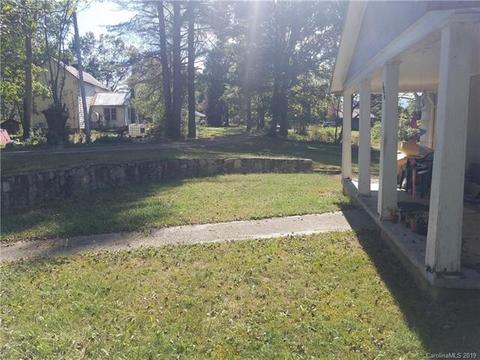 106 Knight Dr, Clyde, NC 28721 photo 8