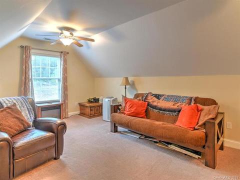 9 Chickadee Ln, Fairview, NC 28730 photo 32