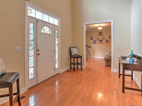 9 Chickadee Ln, Fairview, NC 28730 photo 6