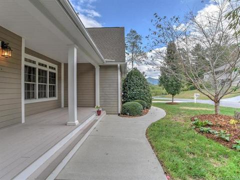 9 Chickadee Ln, Fairview, NC 28730 photo 4