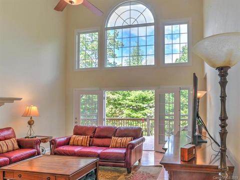 9 Chickadee Ln, Fairview, NC 28730 photo 11