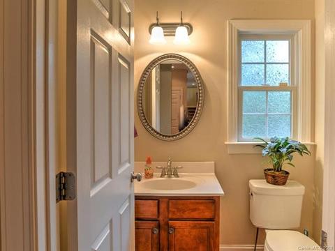 9 Chickadee Ln, Fairview, NC 28730 photo 21