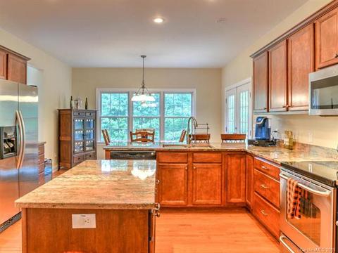 9 Chickadee Ln, Fairview, NC 28730 photo 17