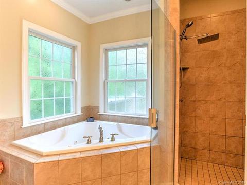 9 Chickadee Ln, Fairview, NC 28730 photo 25