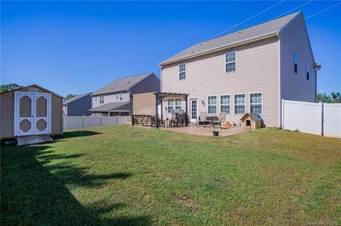 2049 Roscommon Dr, Clover, SC 29710 photo 24