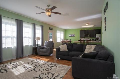 2049 Roscommon Dr, Clover, SC 29710 photo 9