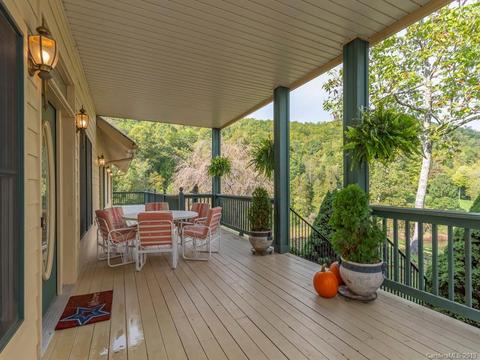 77 Dye Leaf Rd, Fairview, NC 28730 photo 2