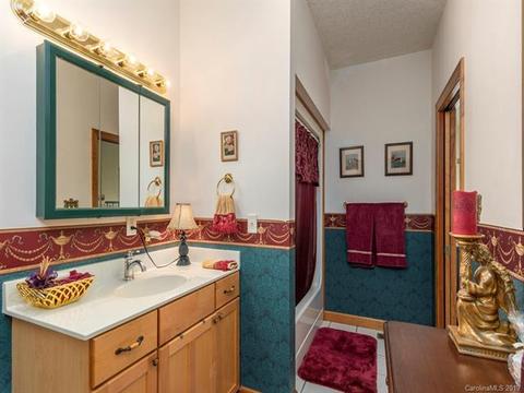 77 Dye Leaf Rd, Fairview, NC 28730 photo 13