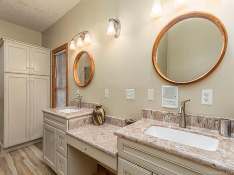 77 Dye Leaf Rd, Fairview, NC 28730 photo 17