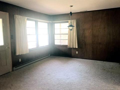 77 N Sunset Ln, Sylva, NC 28779 photo 8