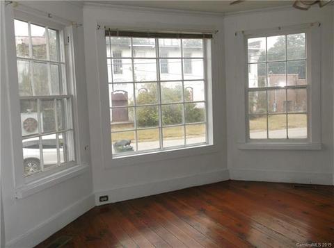 503 E Franklin St, Salisbury, NC 28146 photo 2