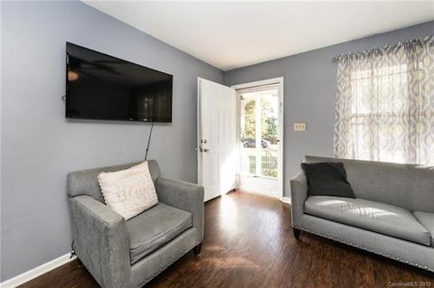 405 E 25th St, Kannapolis, NC 28083 photo 6