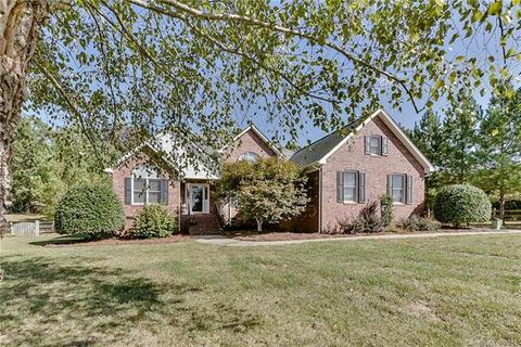 2319 Supreme Dr, Monroe, NC 28110 photo 2
