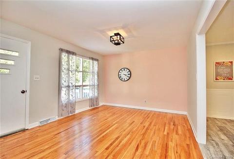 455 Clinton Ave, Lancaster, SC 29720 photo 7