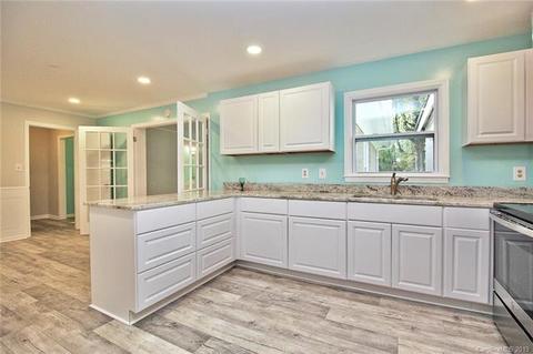 455 Clinton Ave, Lancaster, SC 29720 photo 16