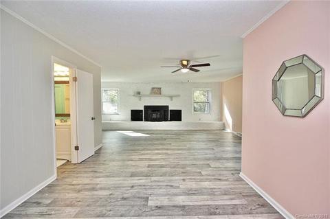 455 Clinton Ave, Lancaster, SC 29720 photo 26