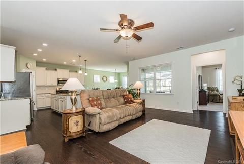 8069 Asher Chase Trl, Lancaster, SC 29720 photo 10