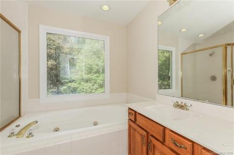 522 Robin Dr, Monroe, NC 28112 photo 3