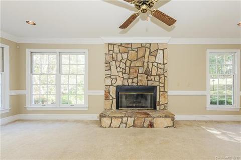 522 Robin Dr, Monroe, NC 28112 photo 4