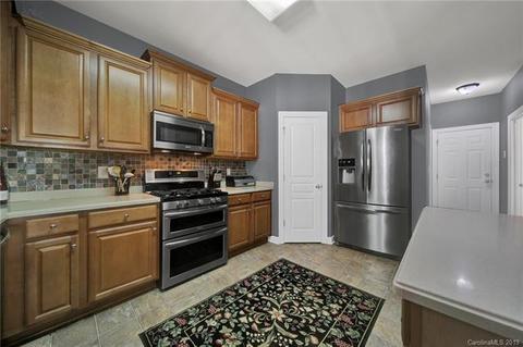 19100 Ruffner Dr, Cornelius, NC 28031 photo 15