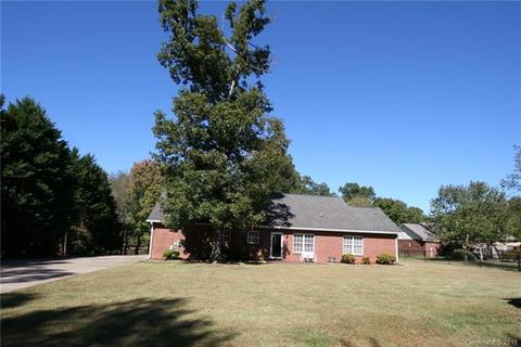1303 Reflections Dr, Monroe, NC 28112 photo 6