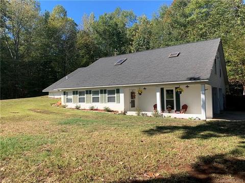 2301 Michael Dr, Lancaster, SC 29720 photo 1