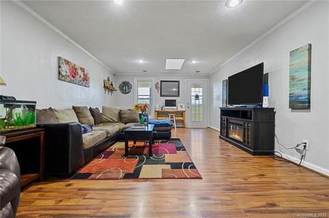 2301 Michael Dr, Lancaster, SC 29720 photo 9