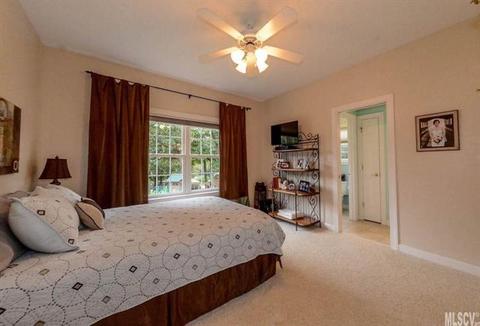 2641 Nicklaus Ct, Conover, NC 28613 photo 7