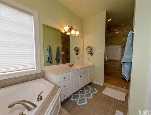 2641 Nicklaus Ct, Conover, NC 28613 photo 23
