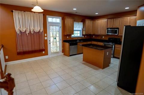 10828 Clark St, Davidson, NC 28036 photo 8
