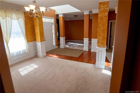 10828 Clark St, Davidson, NC 28036 photo 2