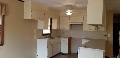 731 Eldorado St, Troy, NC 27371 photo 9