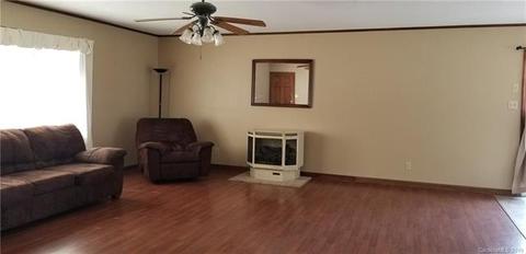 731 Eldorado St, Troy, NC 27371 photo 3