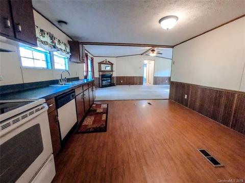 3953 Happy Trl, Lancaster, SC 29720 photo 6