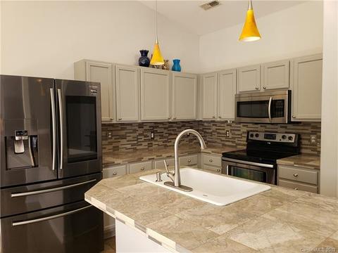 3009 Sunlight Path Dr, Monroe, NC 28110 photo 8