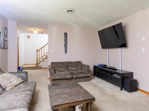 84 Dillingham Rd, Brevard, NC 28712 photo 9