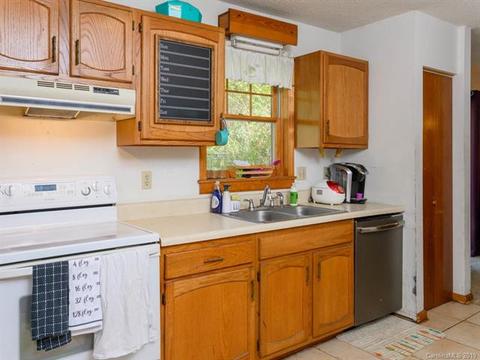 84 Dillingham Rd, Brevard, NC 28712 photo 12