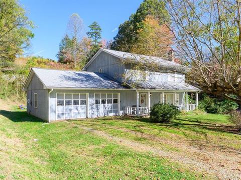 84 Dillingham Rd, Brevard, NC 28712 photo 2