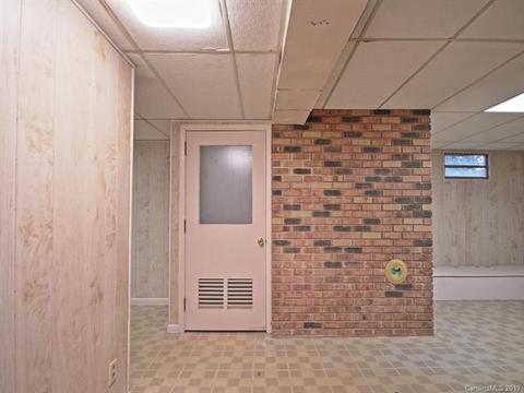 33 Monroe St, Brevard, NC 28712 photo 23