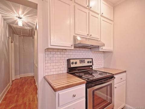 33 Monroe St, Brevard, NC 28712 photo 6