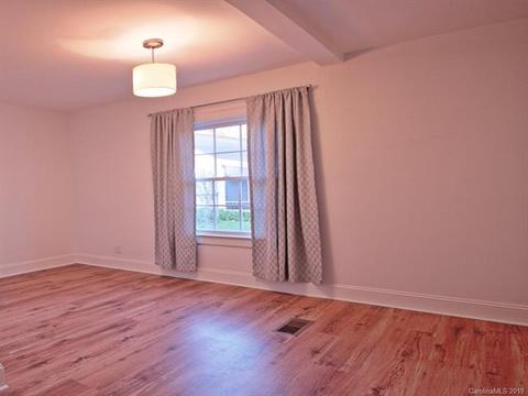 33 Monroe St, Brevard, NC 28712 photo 18