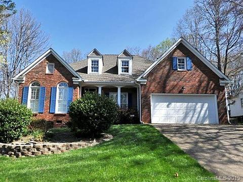 4308 Silvermere Way, Charlotte, NC 28269 photo 1