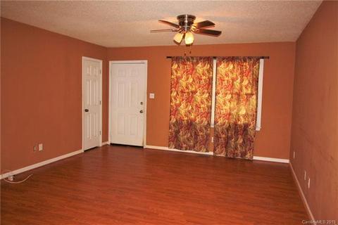 909 Mauney Rd, Stanley, NC 28164 photo 4