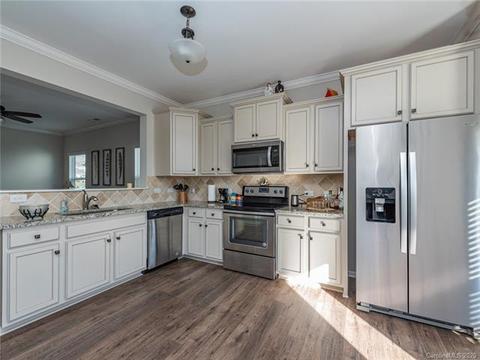 22449 Gateway Dr, Lancaster, SC 29720 photo 18